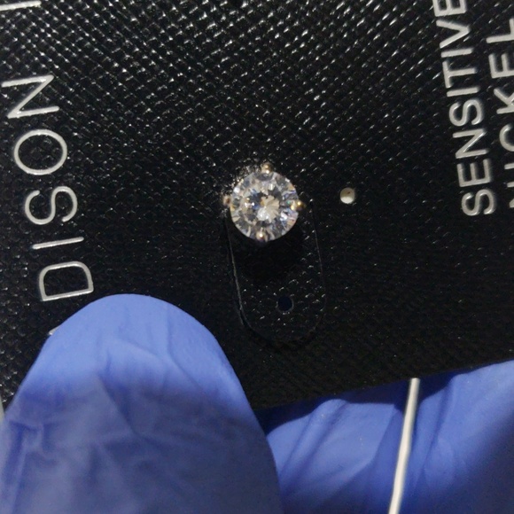 Elegant Silver tone Sparkling Crystal Stud Earrings - Women's Fashion Jewelry - Picture 6 of 7